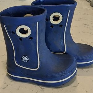 Toddler CROCS rainboots 8/9